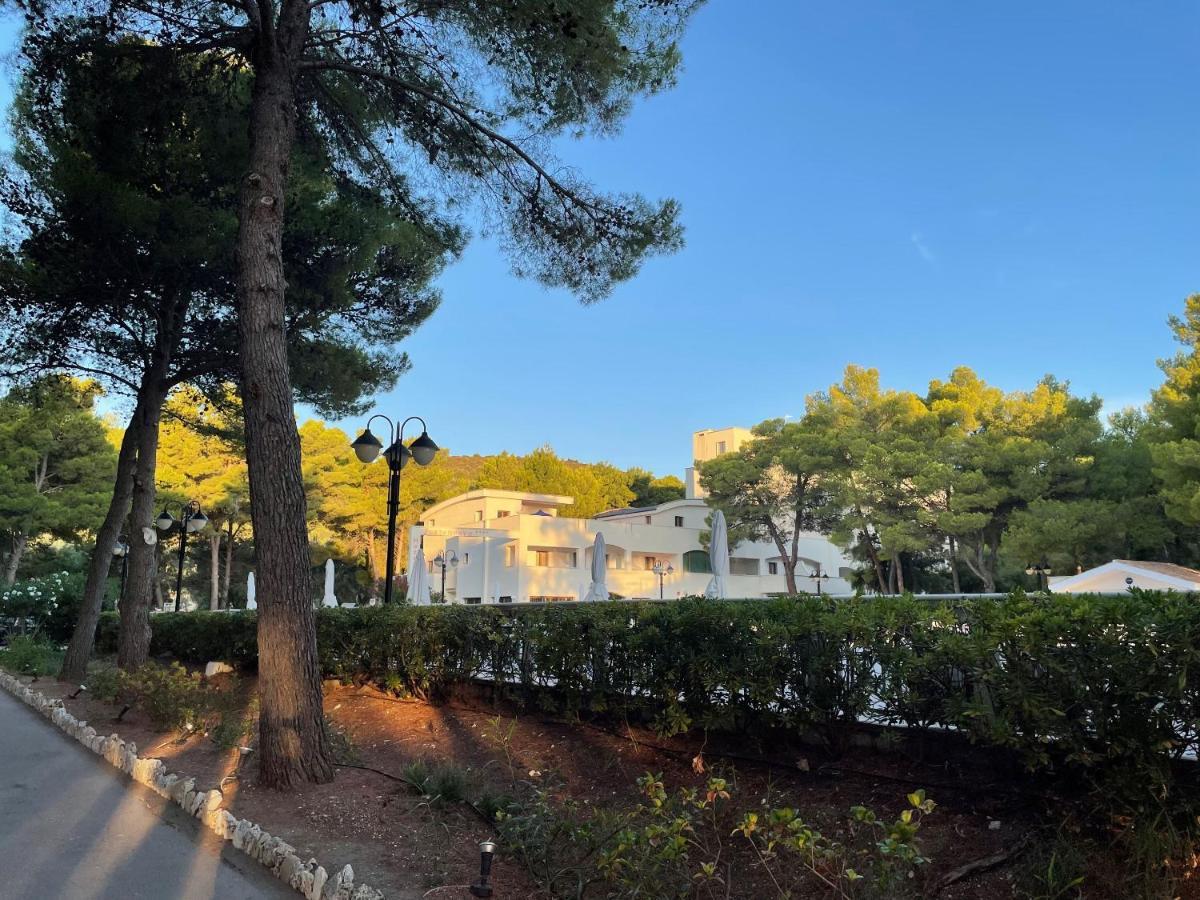 Hotel Portonuovo Βιέστε Εξωτερικό φωτογραφία
