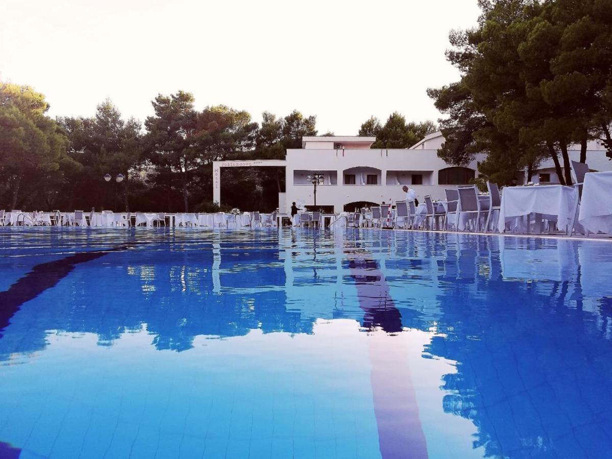 Hotel Portonuovo Βιέστε Εξωτερικό φωτογραφία