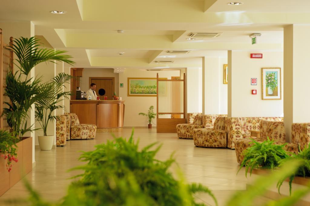Hotel Portonuovo Βιέστε Εξωτερικό φωτογραφία
