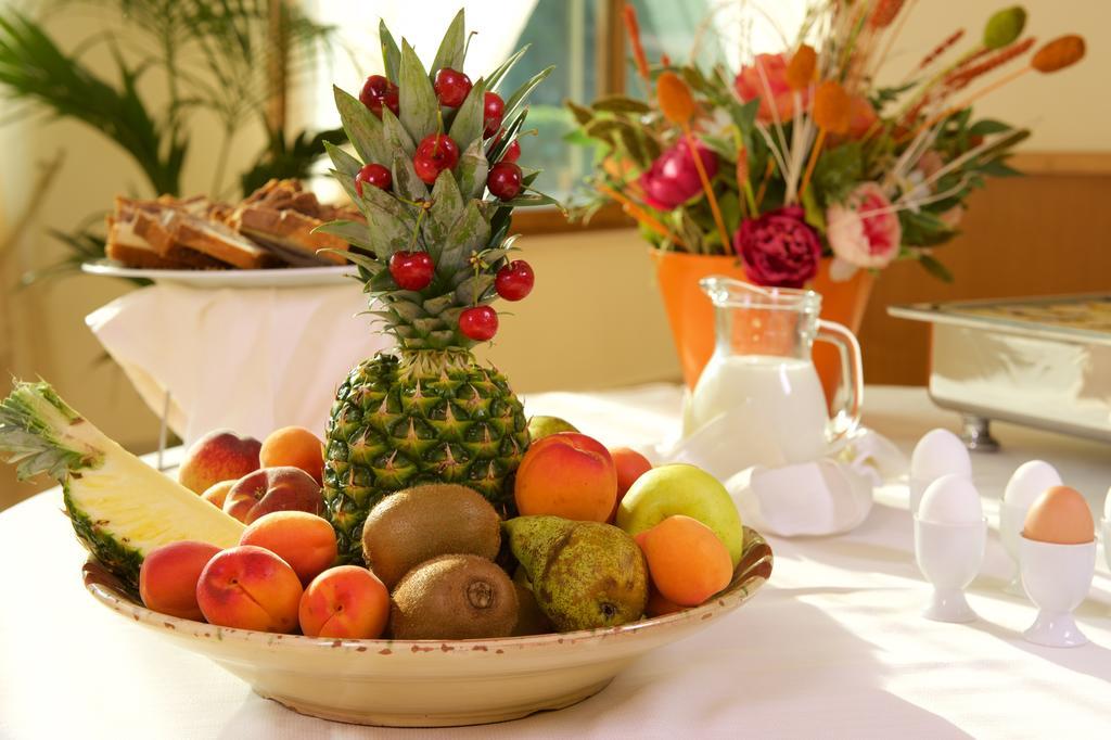Hotel Portonuovo Βιέστε Δωμάτιο φωτογραφία